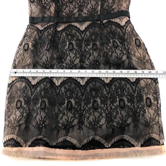 beautiful party dress - Picture 2 of 8